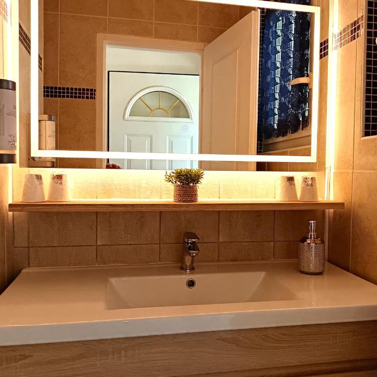 Hôtel Le Méditerranée - Suite 2 Chambres - 3