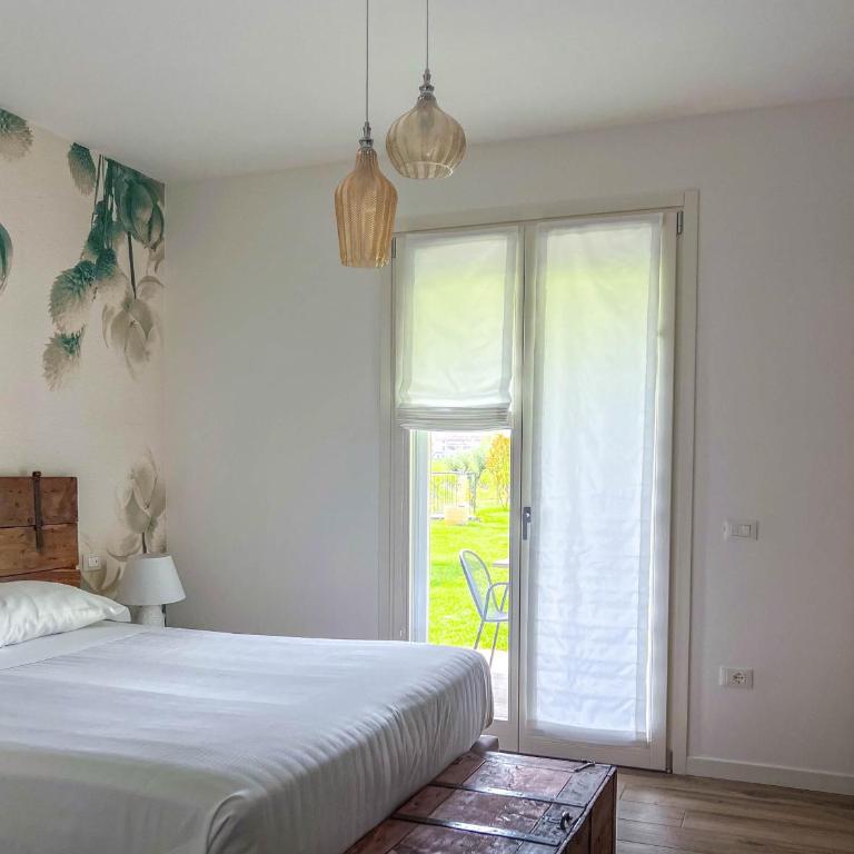 Bed and Breakfast Le Giale - Camera Queen con Vista Piscina - 5