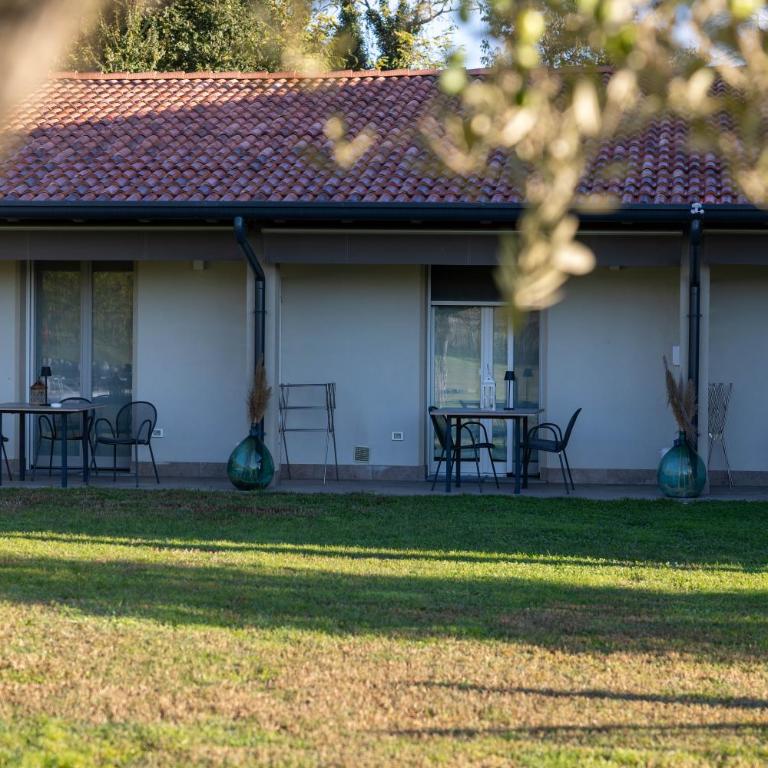 Bed and Breakfast Le Giale - Camera King con Vista Piscina - 13