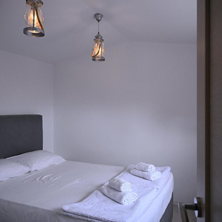 Apartments Danica - Apartment with Sea View - 16