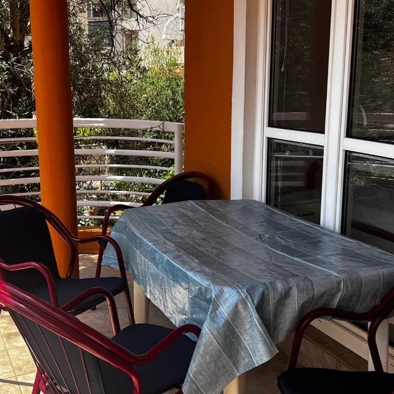 Better place - Studio with Garden View - 13