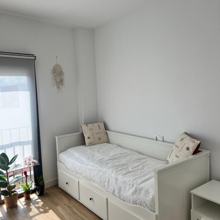 GATU Rubí preferentemente mayores de 25 años y familias - Apartamento de 2 dormitorios con terraza - 19