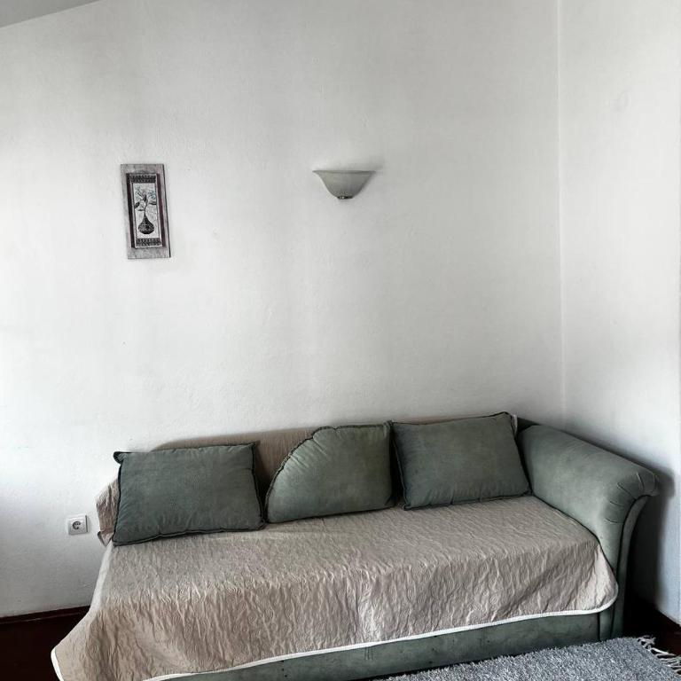 Better place - Family Room - 4