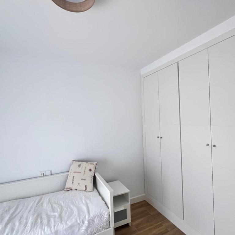 GATU Rubí preferentemente mayores de 25 años y familias - Apartamento de 2 dormitorios con terraza - 29