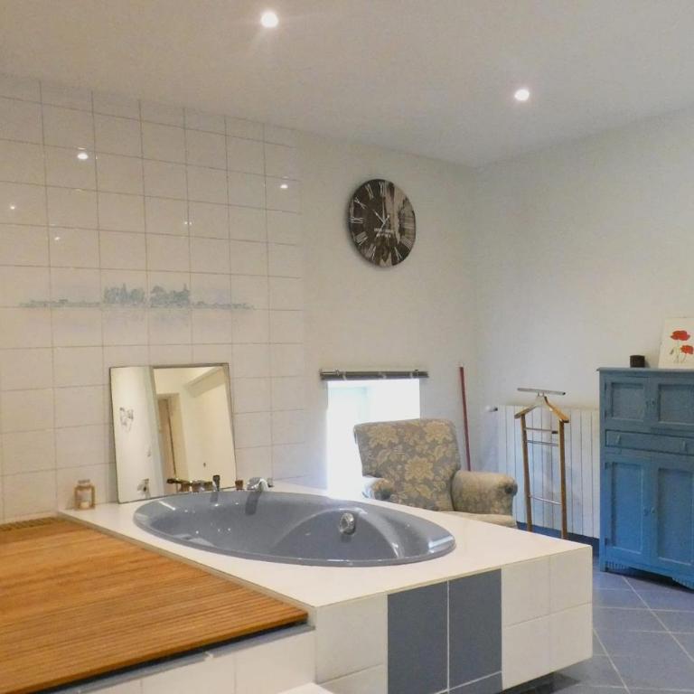 Le Sabatin - Maison de charme, un écrin de verdure - Maison 6 Chambres - 35