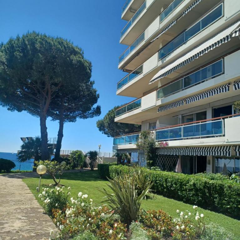 Cannes Studio Vue mer Panoramique Château de la Mer - Appartement 1 Chambre - 11