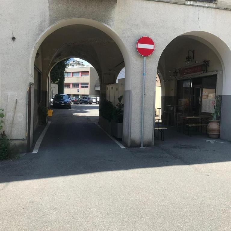 Casa Vacanze Gerenzone - Lecco - Appartamento con 2 Camere da Letto e Balcone - 17