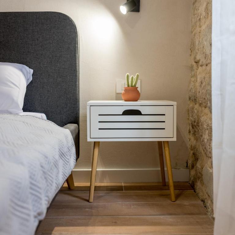 Modern Design Old Town Apartment by MN Property - Apartman sa 1 Spavaćom Sobom - 19