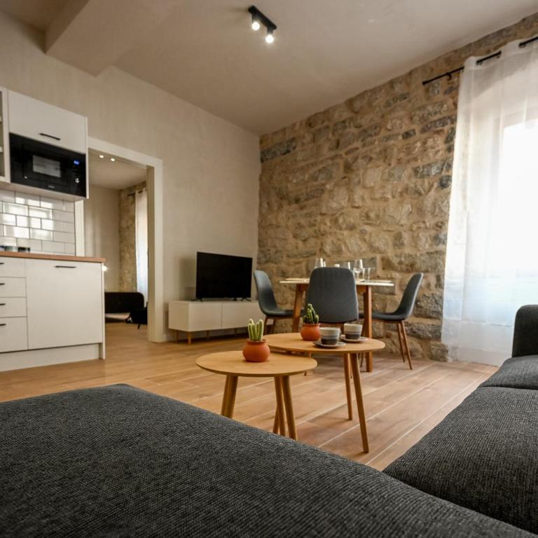 Modern Design Old Town Apartment by MN Property - Apartman sa 1 Spavaćom Sobom - 32