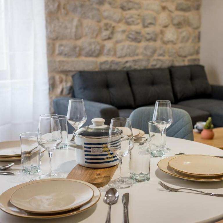 Modern Design Old Town Apartment by MN Property - Apartman sa 1 Spavaćom Sobom - 33