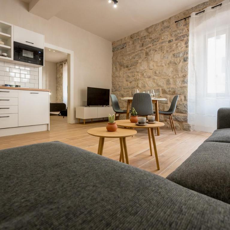 Modern Design Old Town Apartment by MN Property - Apartman sa 1 Spavaćom Sobom - 35