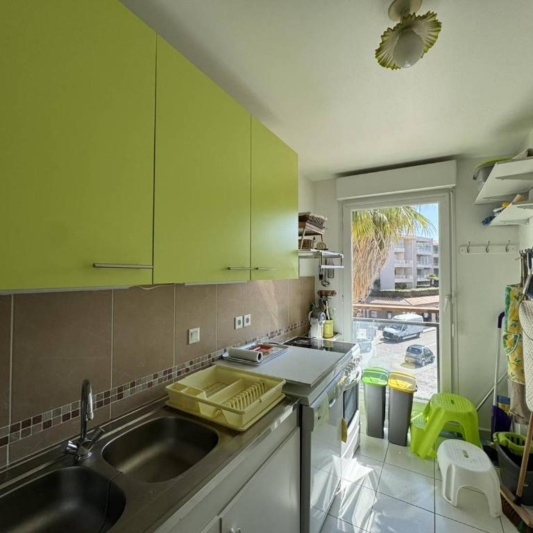 Appartement climatisé en centre-ville de Cavalaire-sur-Mer - FR-1-100-356 - Appartamento - 8
