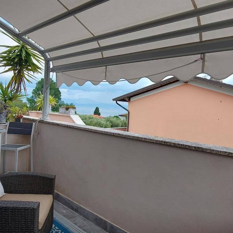 Florence Garda Hotel - Camera Matrimoniale Deluxe con Vista Lago - 3
