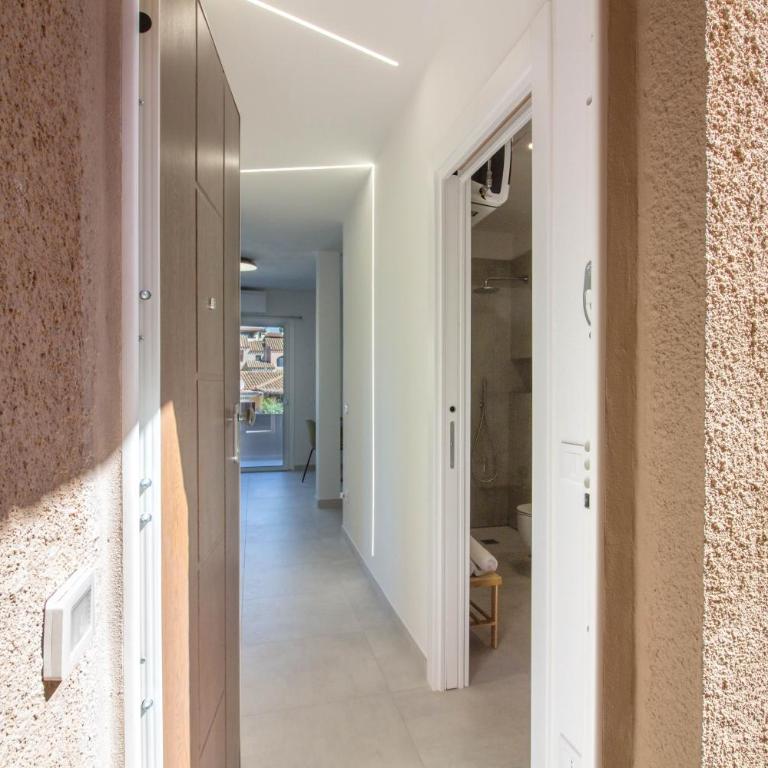 GuestHost - Elegant Beachfront Wi-Fi & Parking - Appartamento con 1 Camera da Letto - 22