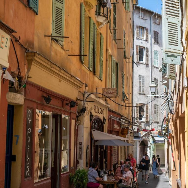 "L'Artist" by EnjoyNice, 2-room, airco, in Old Nice - Appartement 1 Chambre - 8