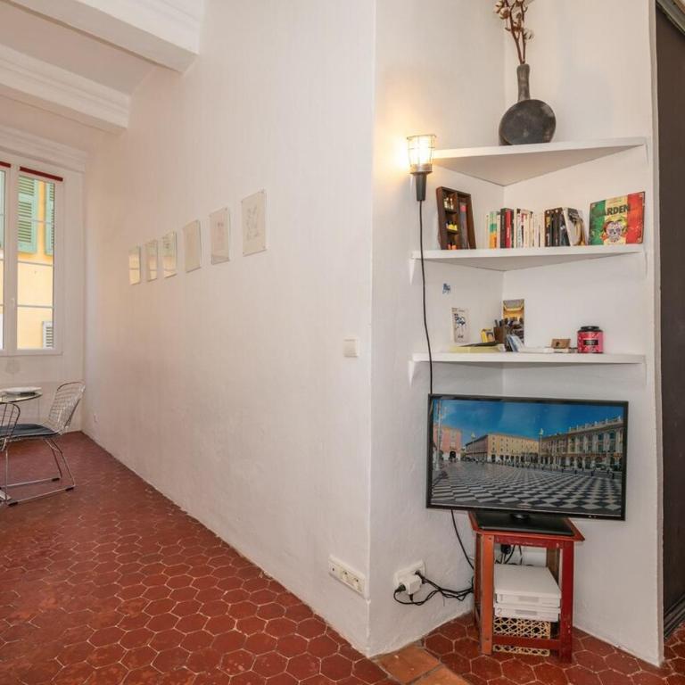 "L'Artist" by EnjoyNice, 2-room, airco, in Old Nice - Appartement 1 Chambre - 22