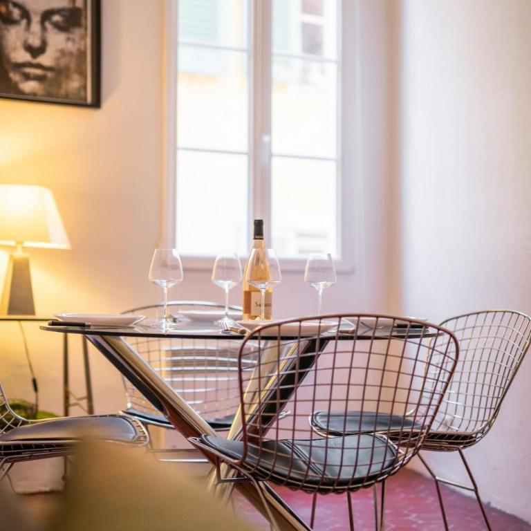 "L'Artist" by EnjoyNice, 2-room, airco, in Old Nice - Appartement 1 Chambre - 25
