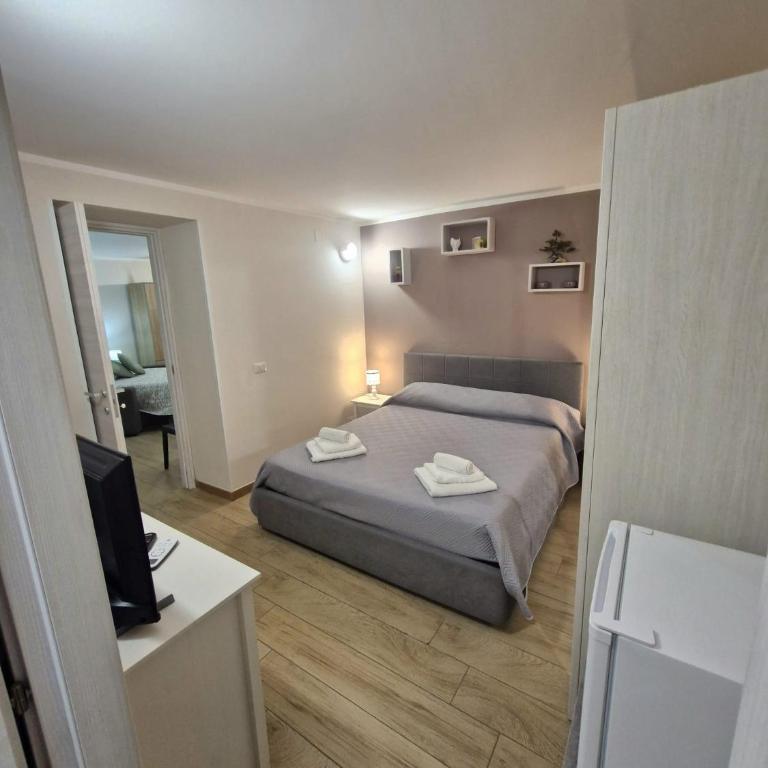 Medea - One-Bedroom Apartment - 3
