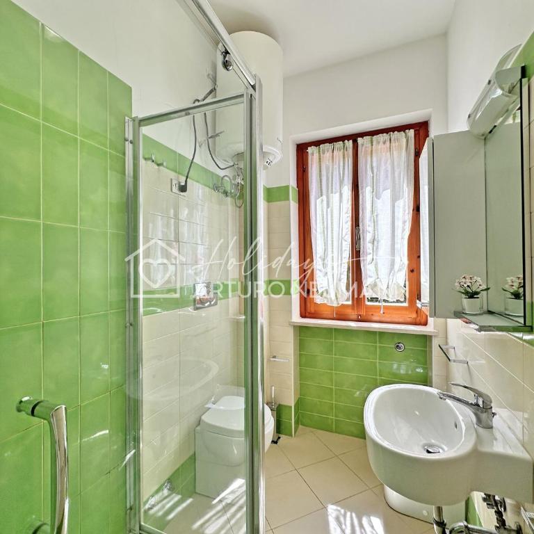 250 - Appartamento trilocale con portico e giardino, aria condizionata, a 150 mt dal centro di Numana - SPIAGGIA WHITE BEACH CLUB OMAGGIO dal lun al ven FINO AL 02-08 - Appartamento con 2 Camere da Letto - 10