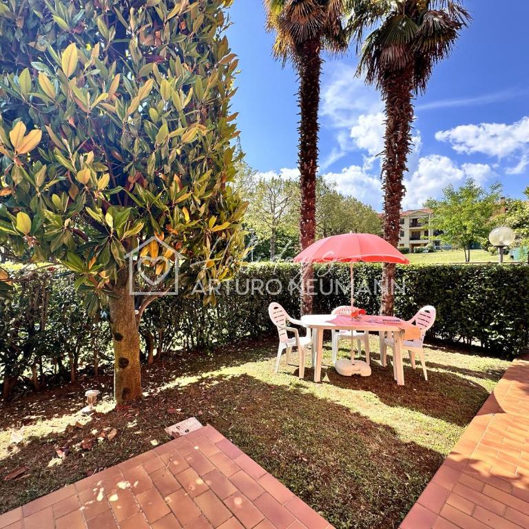 250 - Appartamento trilocale con portico e giardino, aria condizionata, a 150 mt dal centro di Numana - SPIAGGIA WHITE BEACH CLUB OMAGGIO dal lun al ven FINO AL 02-08 - Appartamento con 2 Camere da Letto - 14
