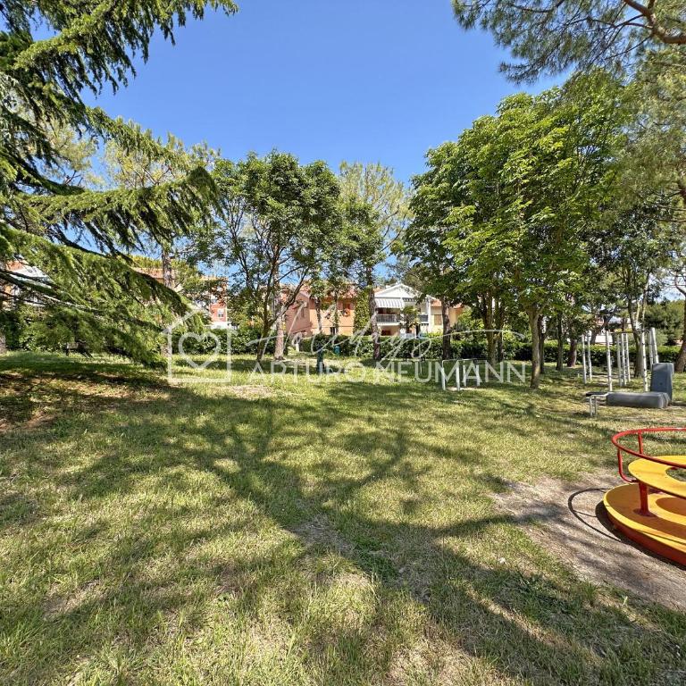250 - Appartamento trilocale con portico e giardino, aria condizionata, a 150 mt dal centro di Numana - SPIAGGIA WHITE BEACH CLUB OMAGGIO dal lun al ven FINO AL 02-08 - Appartamento con 2 Camere da Letto - 16