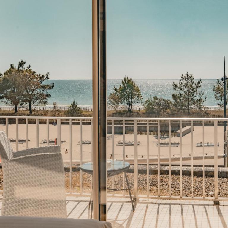 Hôtel Édenia - Spa Estime&Sens - Chambre Double avec Balcon - Vue sur Mer - 4