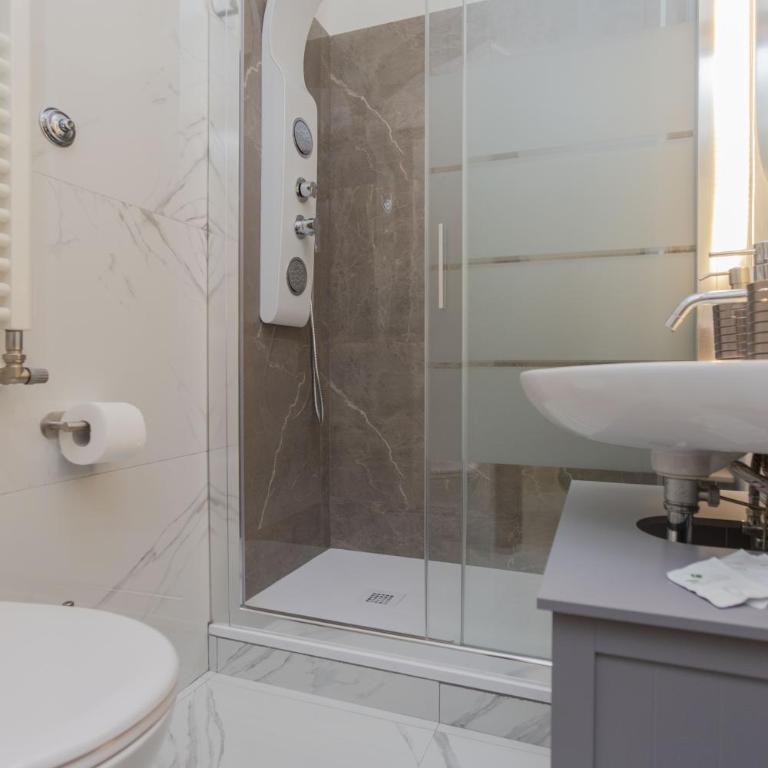 Casa di latta - Appartamento con 2 Camere da Letto - 44