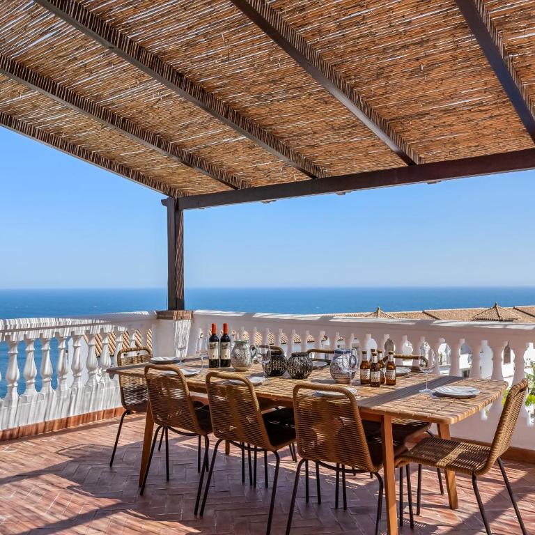 Exclusive Villa, Wonderful Garden, Private Heated Pool - Villa with Private Pool - 7