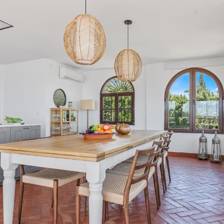 Exclusive Villa, Wonderful Garden, Private Heated Pool - Villa with Private Pool - 13
