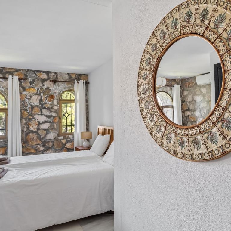 Exclusive Villa, Wonderful Garden, Private Heated Pool - Villa with Private Pool - 5