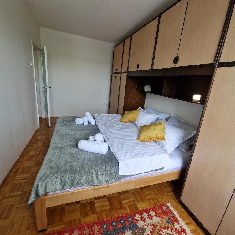 Matchbox Apartment Sarajevo - Apartman sa 2 Spavaće Sobe - 12