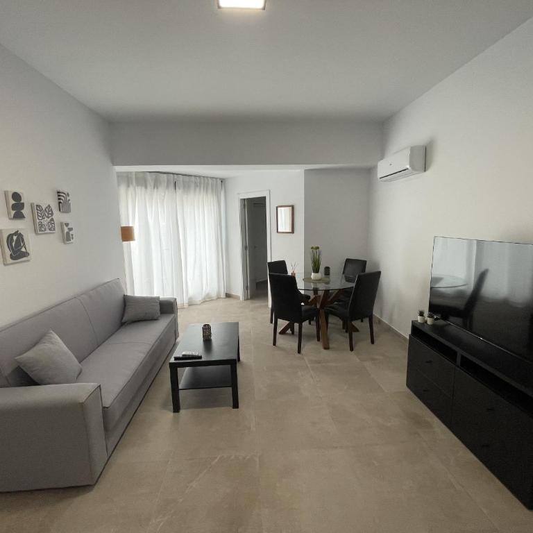 Apartamentos & SPA Torres de San Juan - Apartamento de 2 dormitorios con terraza - 1