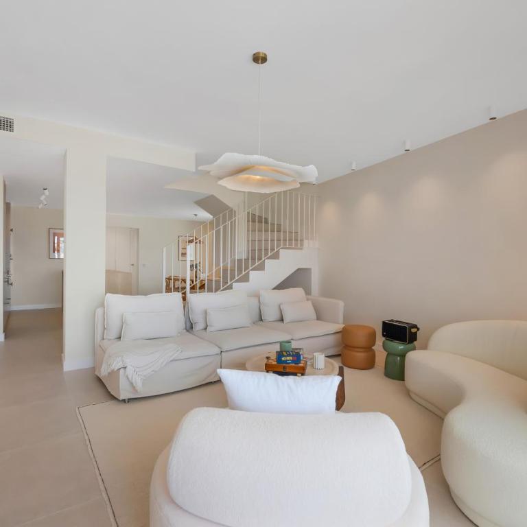 Extravagant Newly Renovated Penthouse with Sea Views - Apartamento de 3 dormitorios con vistas al océano - 14