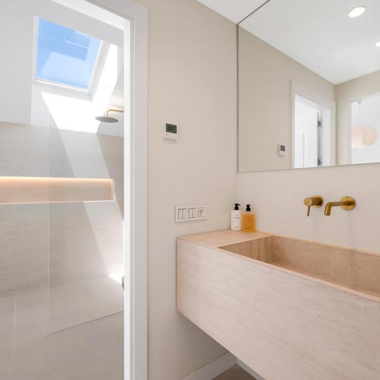Extravagant Newly Renovated Penthouse with Sea Views - Apartamento de 3 dormitorios con vistas al océano - 25