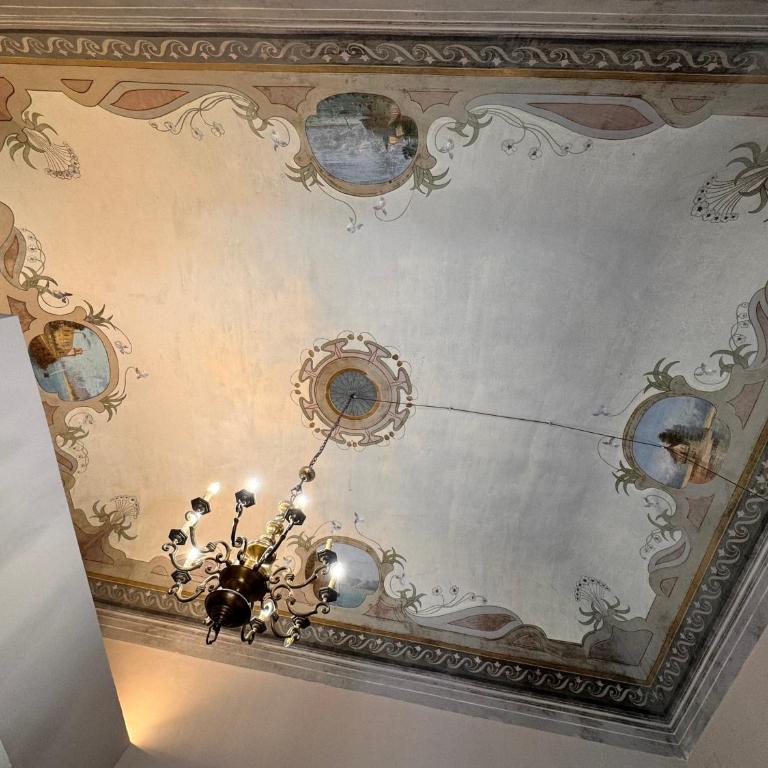 Dimore del Plebiscito B&B - King Room with Balcony - 11