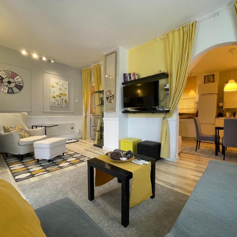 Avala Sunset Apartments - Vikendica - 2