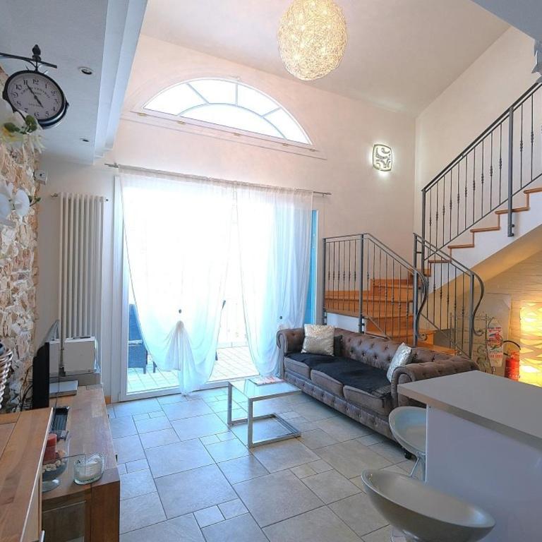 Duplex 3 CAMERE 2 BAGNI PIAZZA DRAGO - Appartamento con 3 Camere da Letto - 20