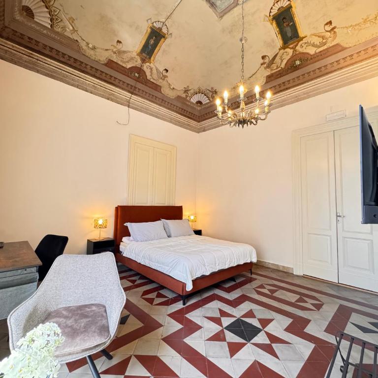 Dimore del Plebiscito B&B - Queen Room with Balcony - 5