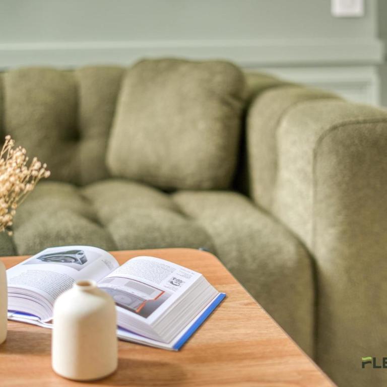 Bright 2-Bedroom Apartment 1 Living Room 2 Bedrooms 50 m Paris 9th - Appartement - 17