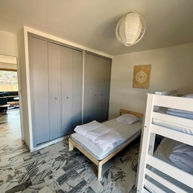 Grand T3 tout équipé au cœur du village - Apartment mit 2 Schlafzimmern - 4
