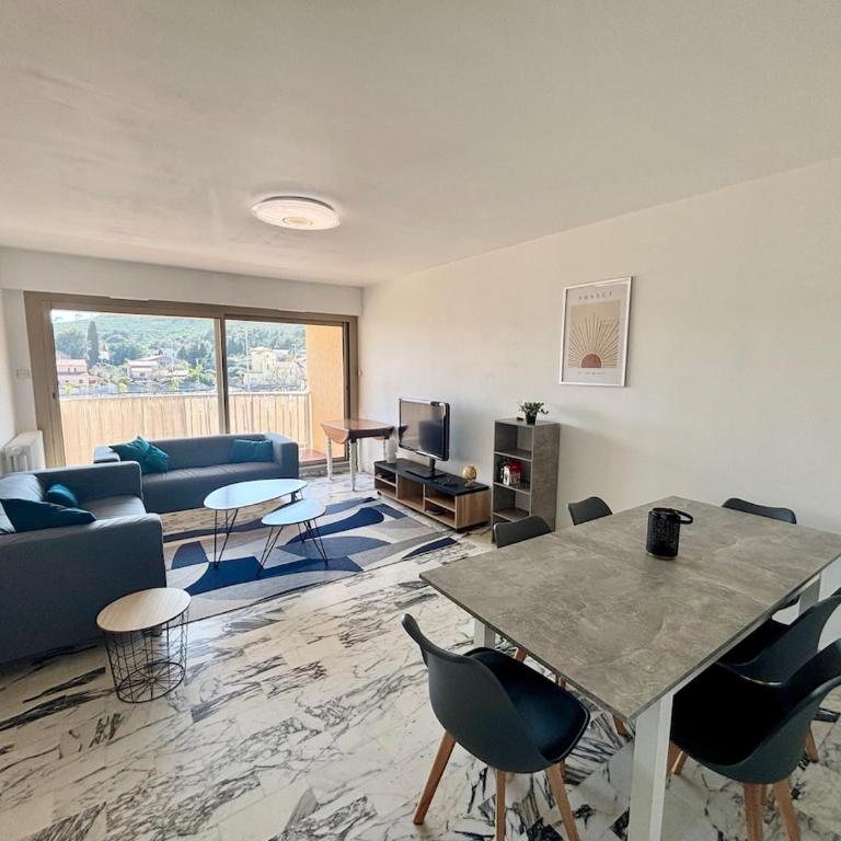 Grand T3 tout équipé au cœur du village - Apartment mit 2 Schlafzimmern - 8