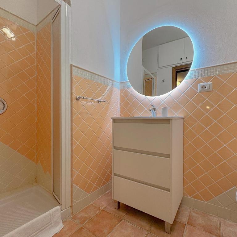 Villa Erica - near La Pelosa Beach by Host Hero - Villa - 33