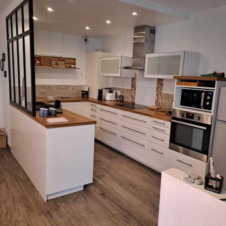 Appartement spacieux - Two-Bedroom Apartment - 4