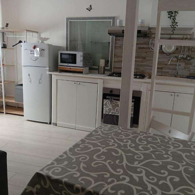 Single room nearby the beach - Appartamento con 1 Camera da Letto - 11