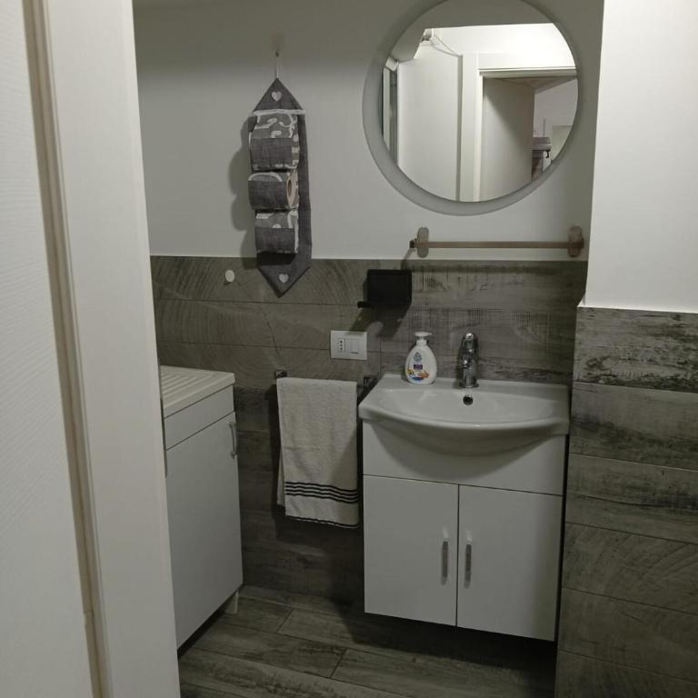 Single room nearby the beach - Appartamento con 1 Camera da Letto - 12