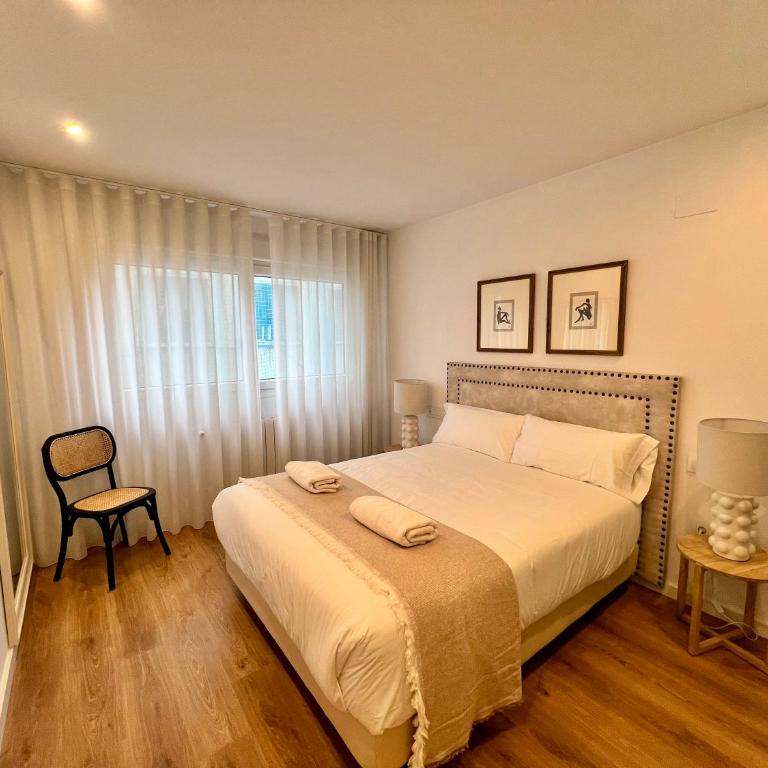 Ahoy Sotelo - Three-Bedroom Apartment - 75