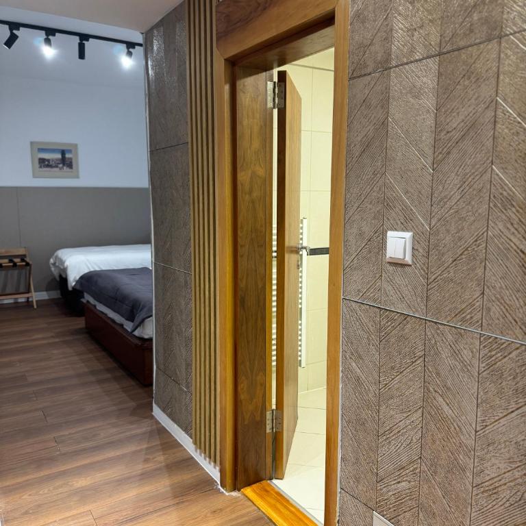 Hotel Astra - Superior Četvorokrevetna Soba - 13