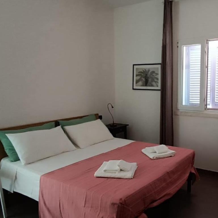 Casa Eduardo - Camera Matrimoniale/Doppia con Letti Singoli con Bagno Privato - 13