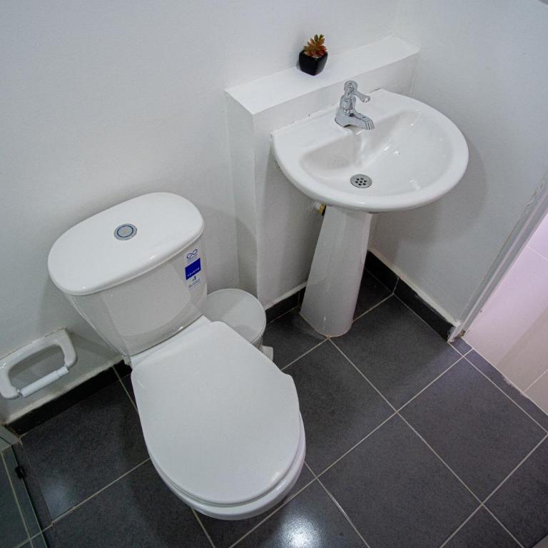 1008 Apartamento Foscal & Ardila Lulle - Two-Bedroom Apartment - 28