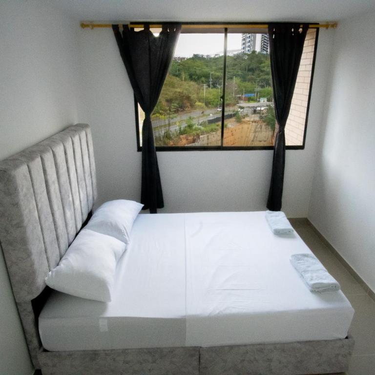 1008 Apartamento Foscal & Ardila Lulle - Two-Bedroom Apartment - 30